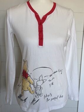 Disney Store Winnie the Pooh Piglet Women Pajama Top S Small Soft Comfy Shirt